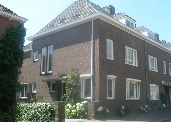 Gasthuis Alberti Bed & Bike 3*